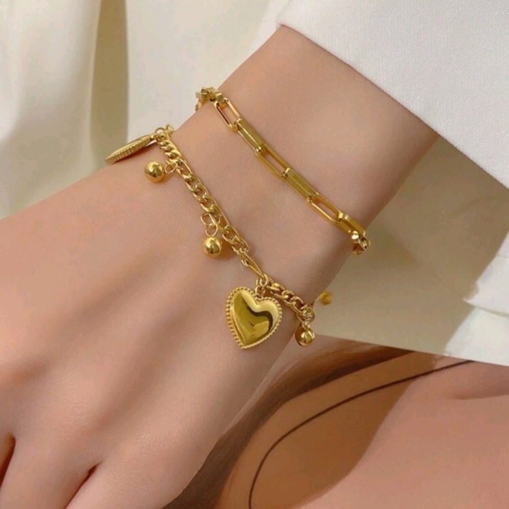 Gold Heart Charm Bracelet Set